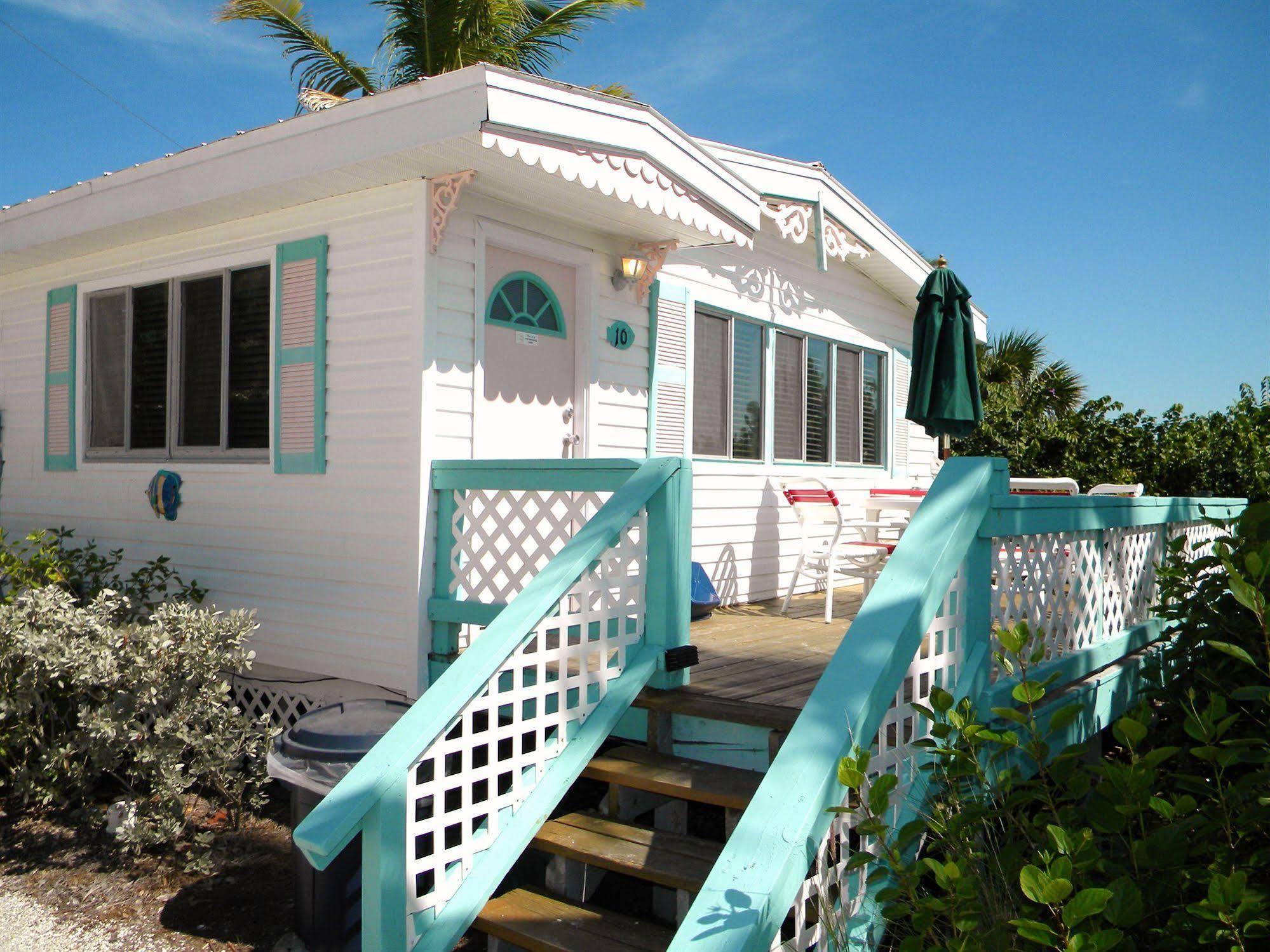 Gulf Breeze Cottages ซานิเบล ภายนอก รูปภาพ